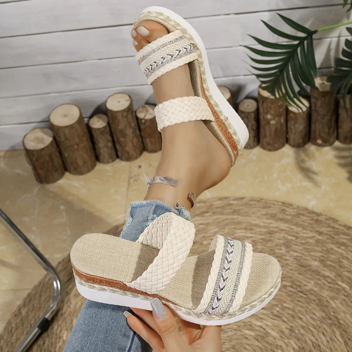 Mira sandals
