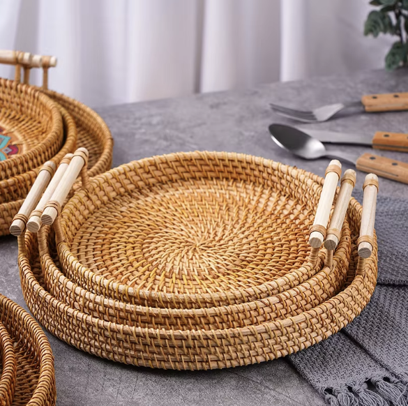 Rattan serving tray