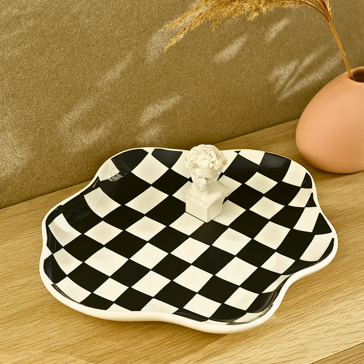 Waved dish