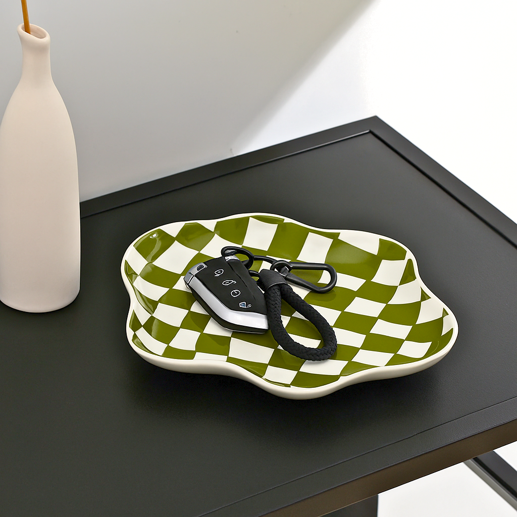 Waved dish